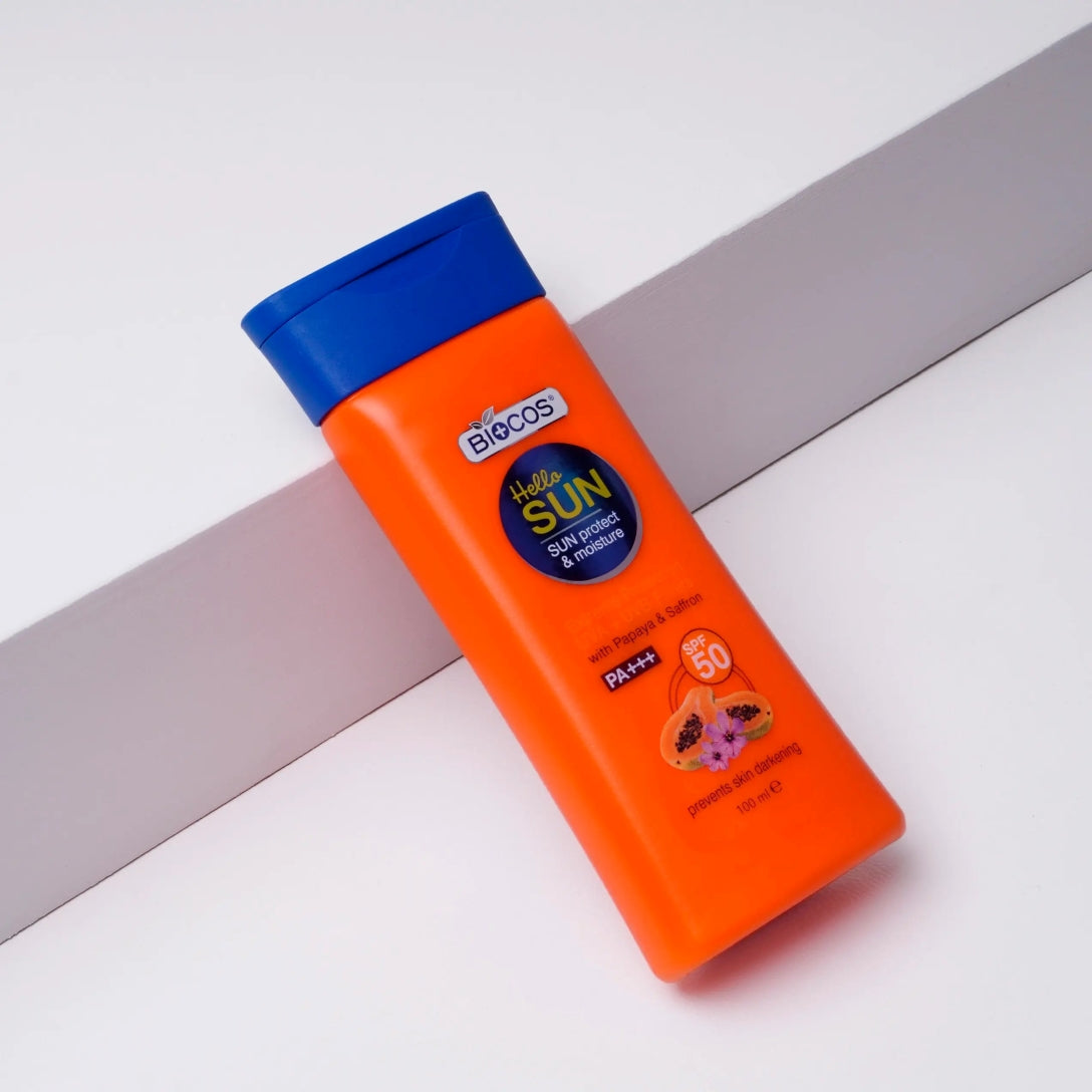 Papaya & Saffron Sunscreen Lotion SPF 50 – Hydrating, Brightening & Water-Resistant Sun Protection with Hyaluronic Acid & Vitamin E – 100ml