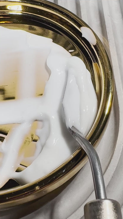 Brightening Body Lotion 250ml – Collagen, Niacinamide & Glutathione for Deep Hydration, Radiant Glow, Anti-Aging & Sunscreen Protection